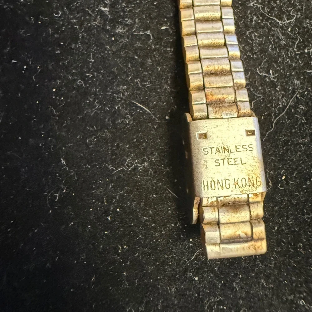 Advance working watch